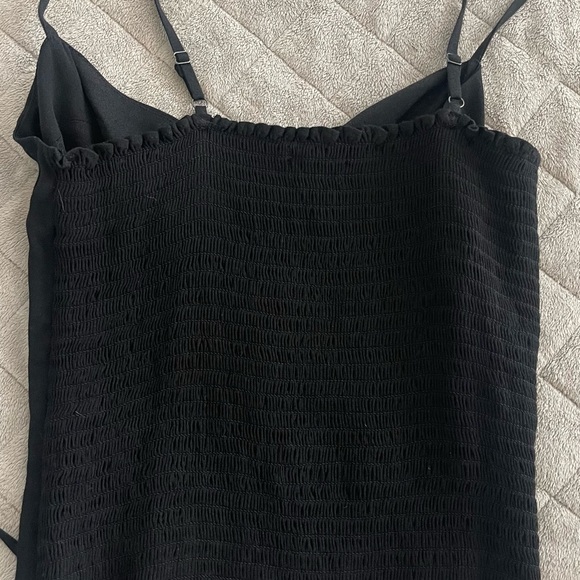 Reformation date night too in black. Size 6 - Picture 5 of 5